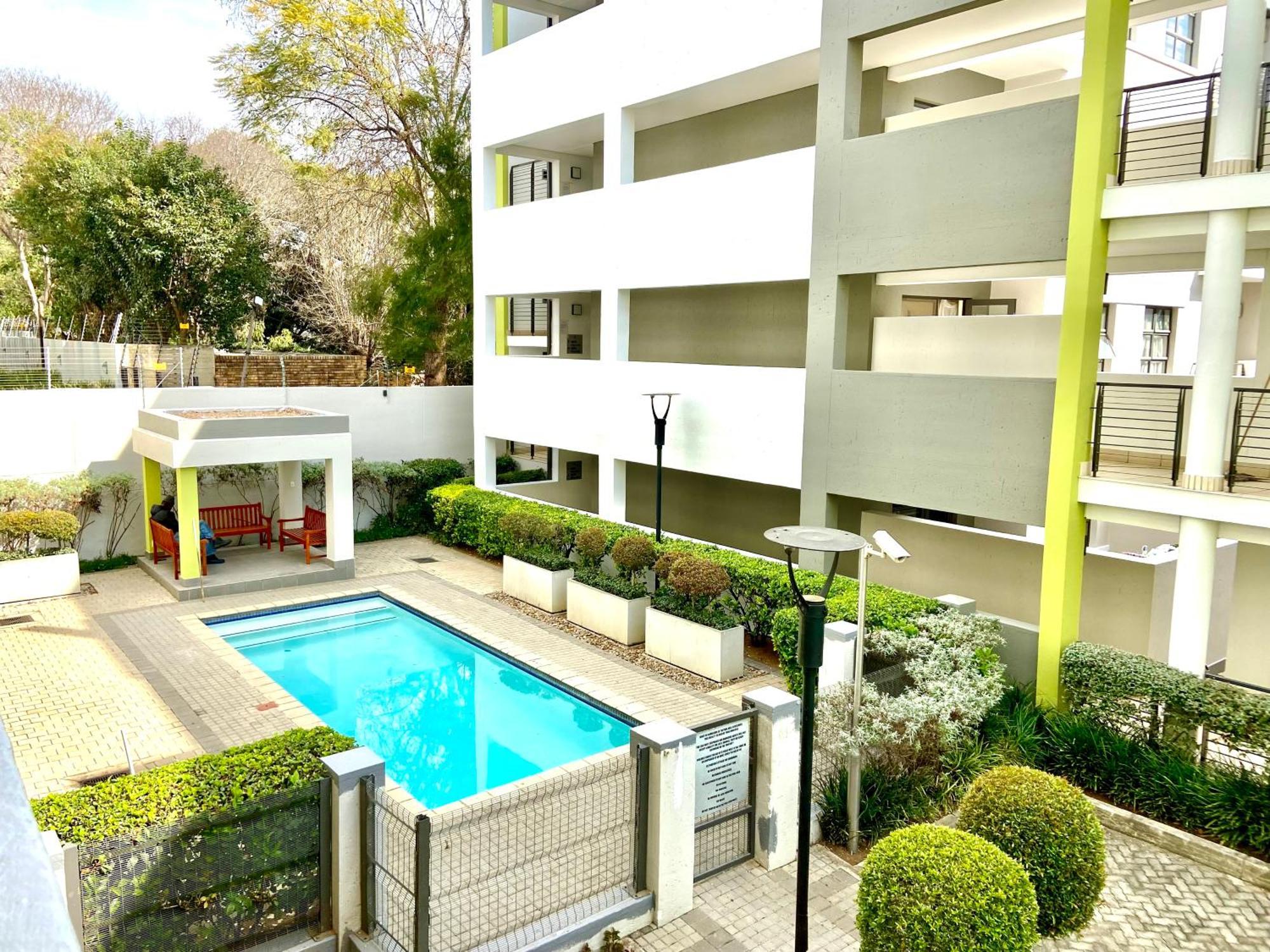 Bb Hers Dreamy Apartment Johannesburg Exterior photo